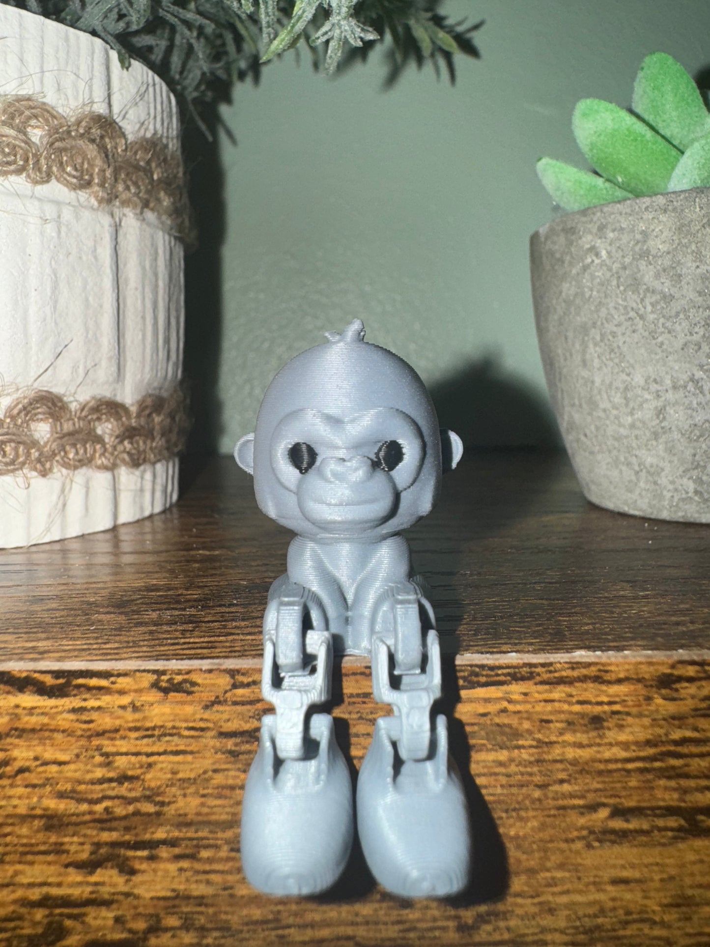 George the gorilla 🦍 crazy leg - 3D printed