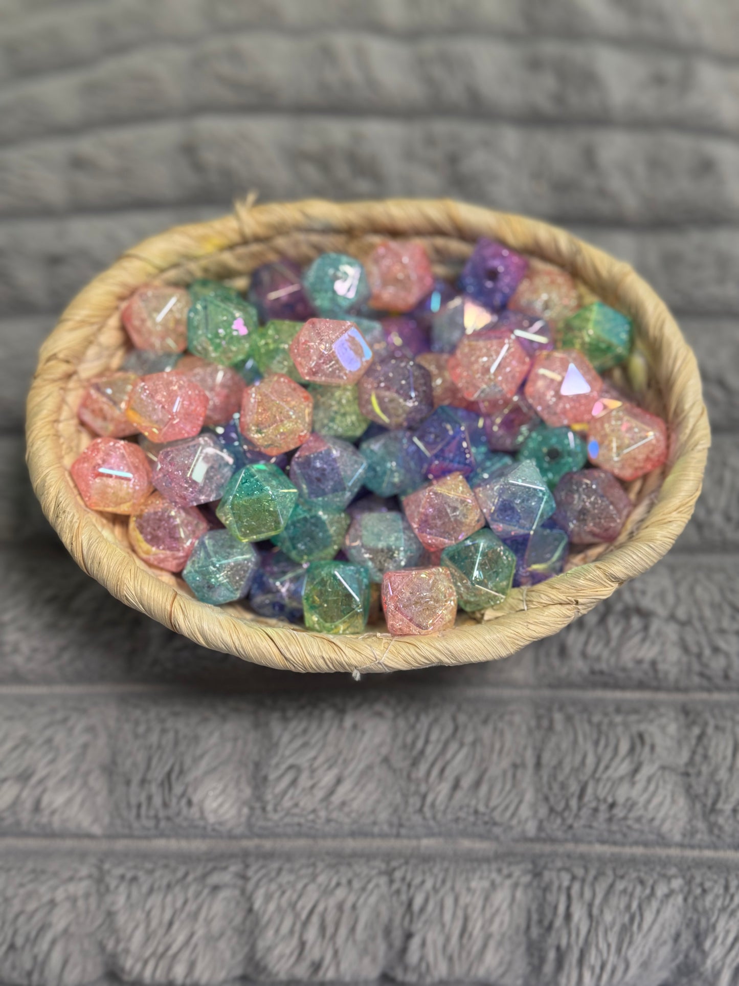 UV Hexagon 15.5 MM Bead - 10 Pack