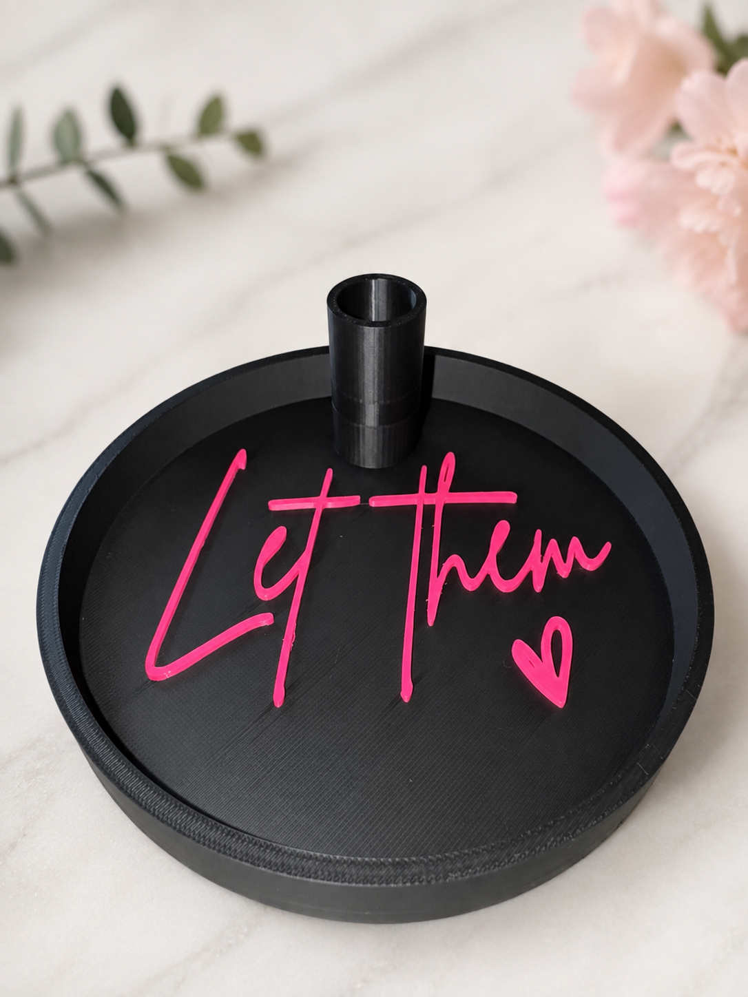 Let Them - 3D printed beaded pen tray
