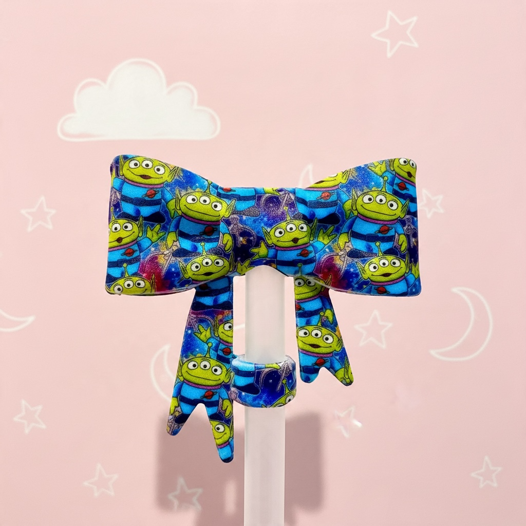 The Clawww Straw Topper Bow