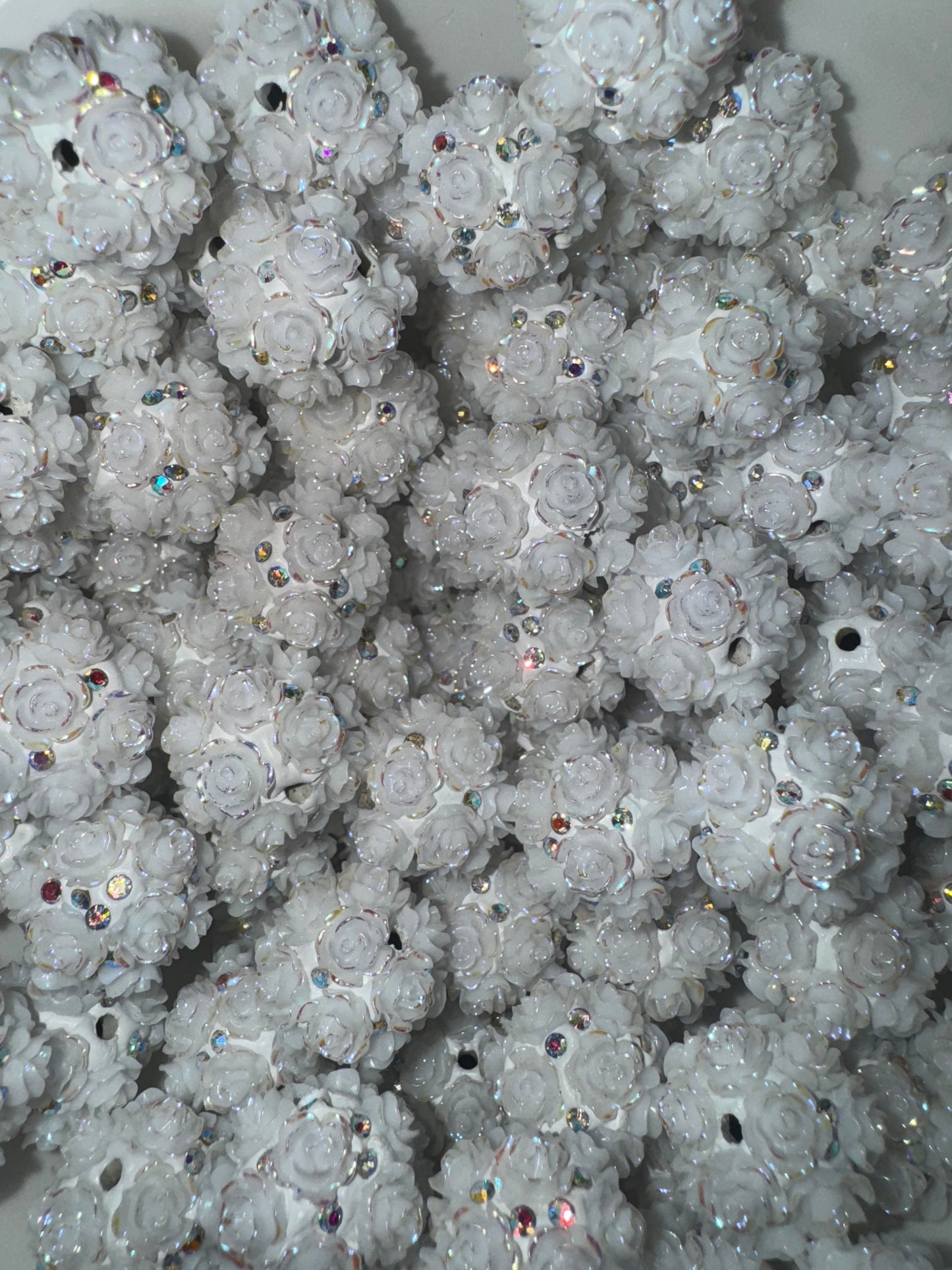 18MM White rose beads