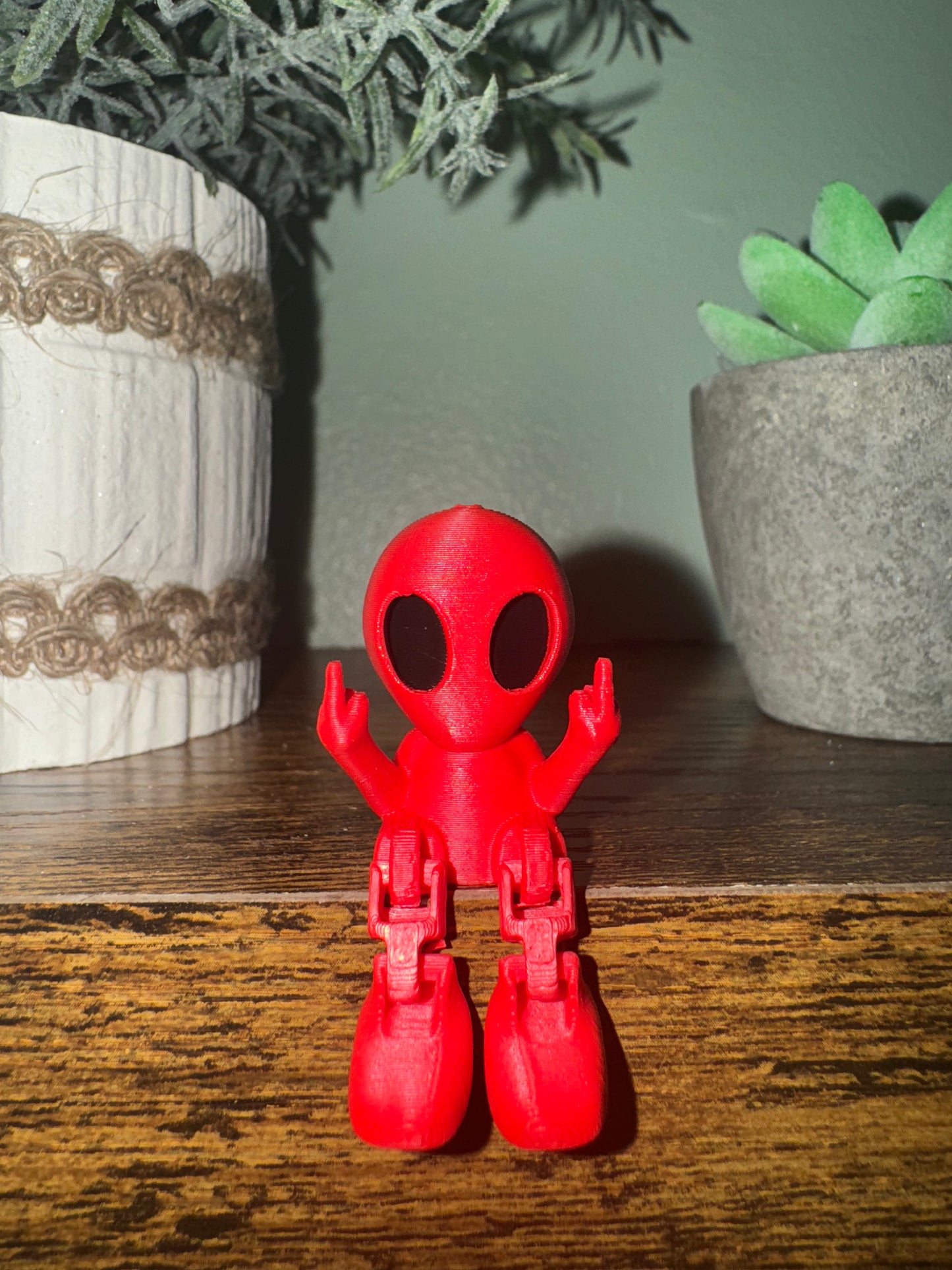 Sassy but classy alien crazy leg - 3D printed