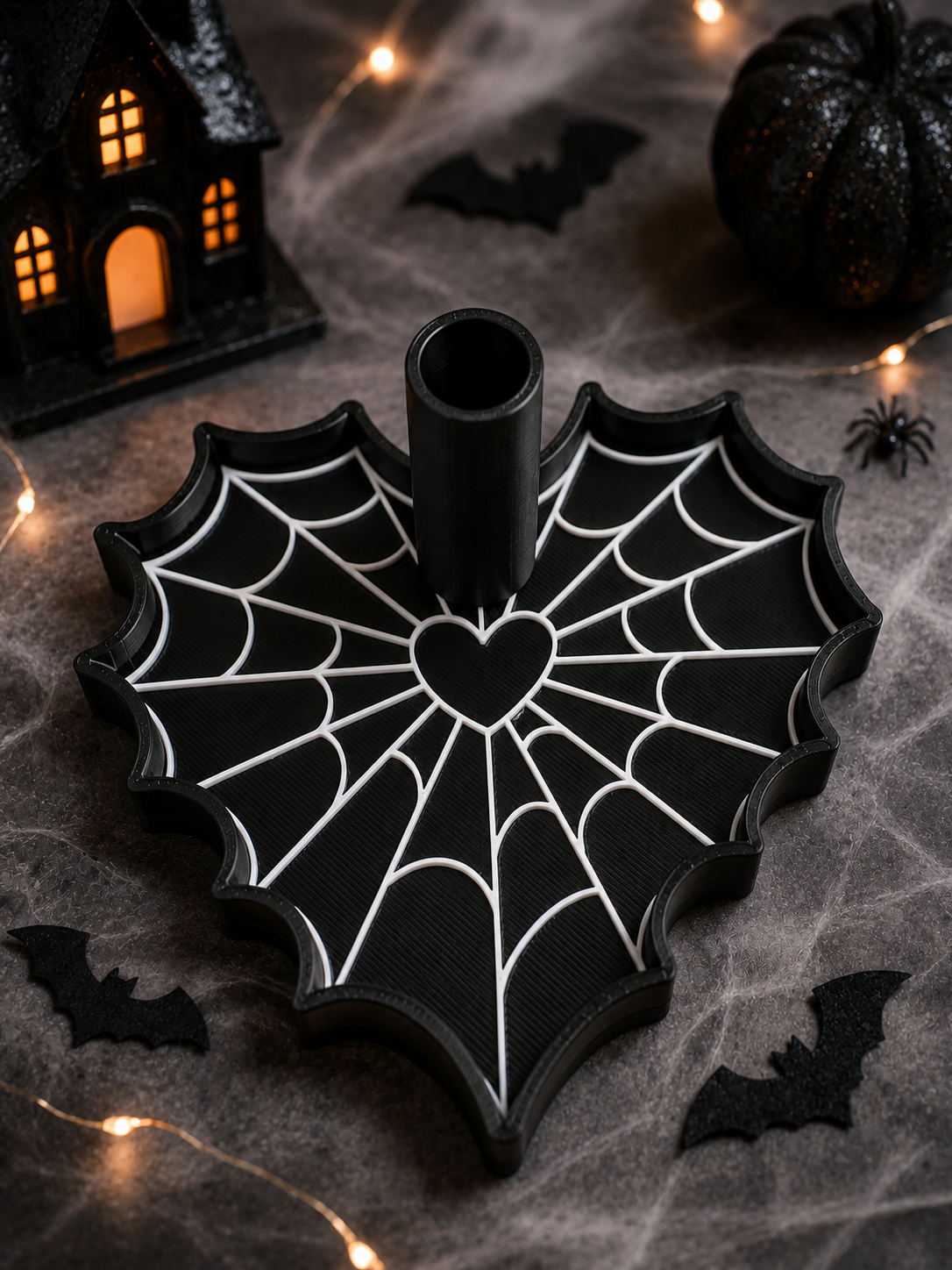 Heart Spider Web - 3D printed beaded pen tray